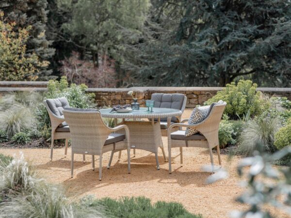 Cherington Rattan 4 Seat Round Dining Set with Parasol & Base - Image 4