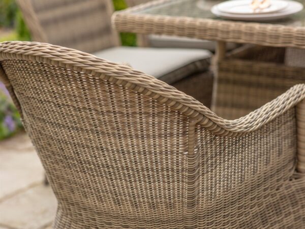 Sahara Rattan 6 Seat Rectangle Dining Set with Parasol & Base - Image 4