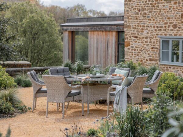 Cherington Rattan 6 Seat Round Dining Set with Parasol & Base - Image 4